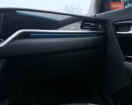 Синій Кіа Niro, об'ємом двигуна 0 л та пробігом 138 тис. км за 18900 $, фото 20 на Automoto.ua