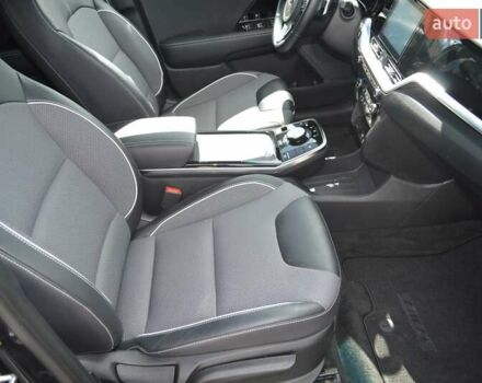 Синий Киа Niro, объемом двигателя 0 л и пробегом 34 тыс. км за 20500 $, фото 31 на Automoto.ua