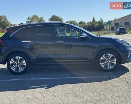 Синий Киа Niro, объемом двигателя 0 л и пробегом 104 тыс. км за 20900 $, фото 8 на Automoto.ua