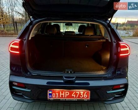 Синій Кіа Niro, об'ємом двигуна 0 л та пробігом 84 тис. км за 19450 $, фото 97 на Automoto.ua