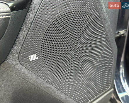 Синій Кіа Niro, об'ємом двигуна 0 л та пробігом 136 тис. км за 19350 $, фото 44 на Automoto.ua