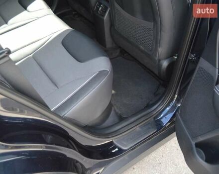 Синий Киа Niro, объемом двигателя 0 л и пробегом 34 тыс. км за 20500 $, фото 25 на Automoto.ua