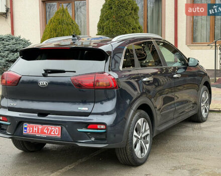 Синій Кіа Niro, об'ємом двигуна 0 л та пробігом 159 тис. км за 18499 $, фото 10 на Automoto.ua