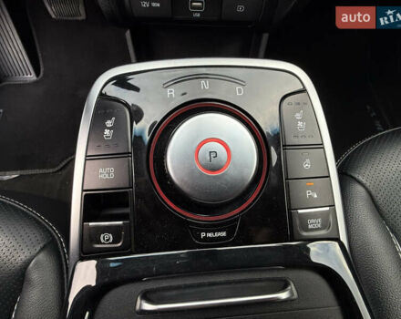 Синій Кіа Niro, об'ємом двигуна 0 л та пробігом 136 тис. км за 19350 $, фото 35 на Automoto.ua