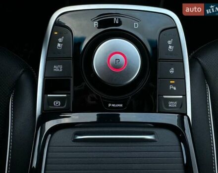 Синій Кіа Niro, об'ємом двигуна 0 л та пробігом 62 тис. км за 24600 $, фото 18 на Automoto.ua