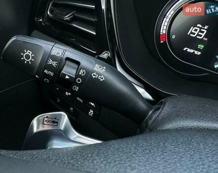 Синий Киа Niro, объемом двигателя 0 л и пробегом 62 тыс. км за 23600 $, фото 51 на Automoto.ua