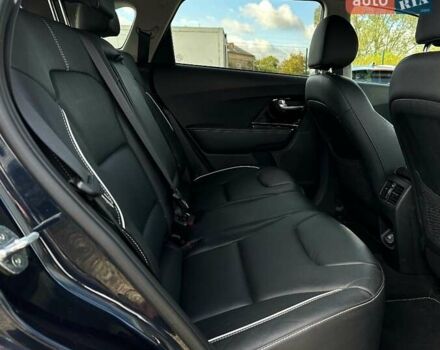 Синий Киа Niro, объемом двигателя 0 л и пробегом 57 тыс. км за 23700 $, фото 83 на Automoto.ua