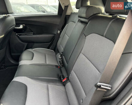 Синий Киа Niro, объемом двигателя 0 л и пробегом 46 тыс. км за 23050 $, фото 35 на Automoto.ua