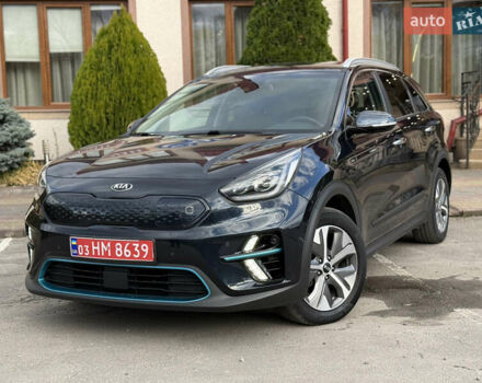 Синій Кіа Niro, об'ємом двигуна 0 л та пробігом 136 тис. км за 19350 $, фото 3 на Automoto.ua