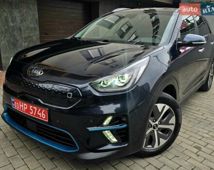 Синий Киа Niro, объемом двигателя 0 л и пробегом 139 тыс. км за 18950 $, фото 1 на Automoto.ua