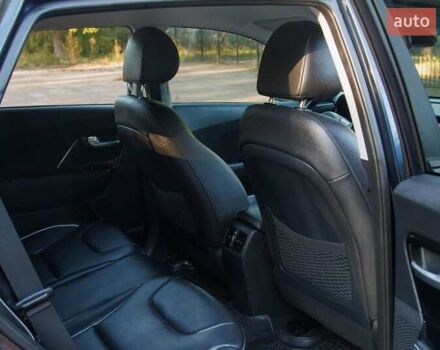 Синий Киа Niro, объемом двигателя 0 л и пробегом 125 тыс. км за 18950 $, фото 74 на Automoto.ua