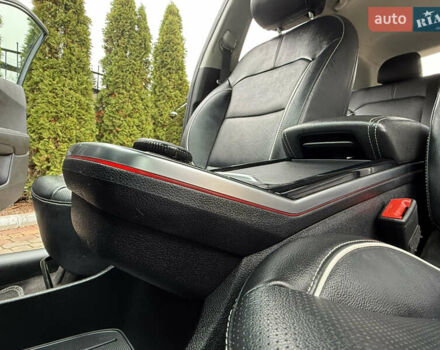 Синій Кіа Niro, об'ємом двигуна 0 л та пробігом 87 тис. км за 19555 $, фото 20 на Automoto.ua