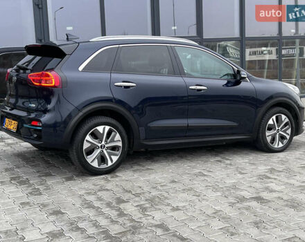 Синій Кіа Niro, об'ємом двигуна 0 л та пробігом 112 тис. км за 20800 $, фото 14 на Automoto.ua