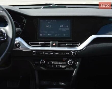 Синий Киа Niro, объемом двигателя 0 л и пробегом 34 тыс. км за 20500 $, фото 27 на Automoto.ua