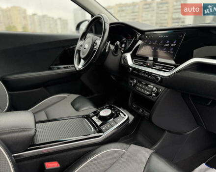 Синий Киа Niro, объемом двигателя 0 л и пробегом 147 тыс. км за 19500 $, фото 41 на Automoto.ua