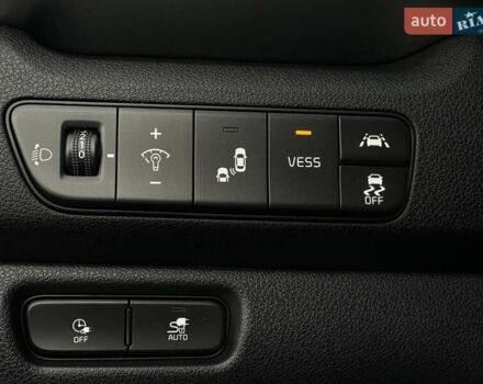 Синій Кіа Niro, об'ємом двигуна 0 л та пробігом 62 тис. км за 24600 $, фото 12 на Automoto.ua