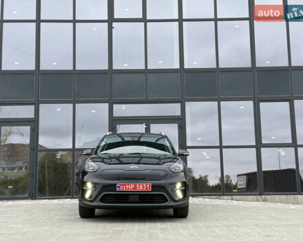 Синій Кіа Niro, об'ємом двигуна 0 л та пробігом 124 тис. км за 19950 $, фото 14 на Automoto.ua