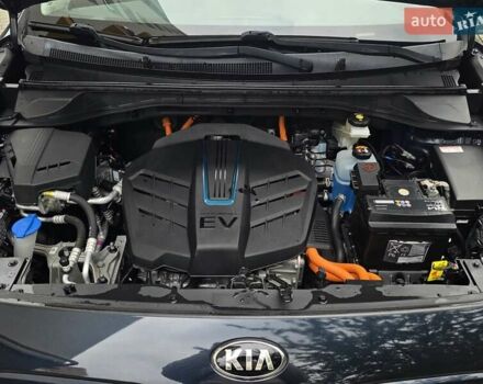 Синий Киа Niro, объемом двигателя 0 л и пробегом 139 тыс. км за 18950 $, фото 39 на Automoto.ua