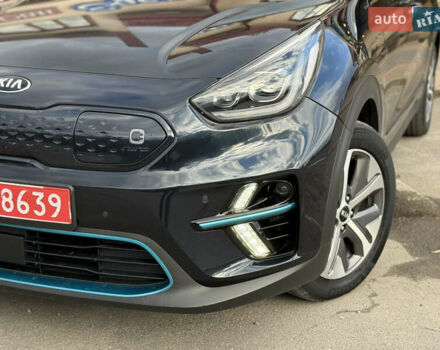 Синій Кіа Niro, об'ємом двигуна 0 л та пробігом 136 тис. км за 19350 $, фото 8 на Automoto.ua