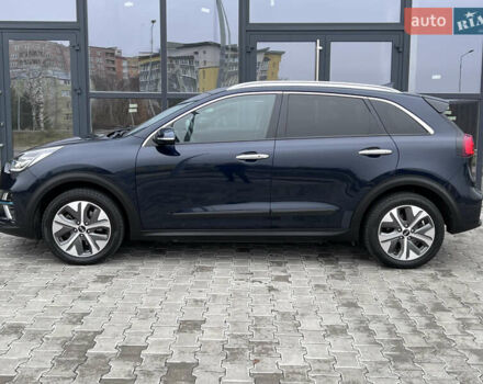 Синій Кіа Niro, об'ємом двигуна 0 л та пробігом 112 тис. км за 20800 $, фото 9 на Automoto.ua