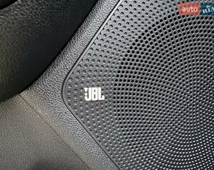 Синій Кіа Niro, об'ємом двигуна 0 л та пробігом 84 тис. км за 19450 $, фото 44 на Automoto.ua