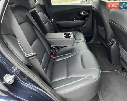Синій Кіа Niro, об'ємом двигуна 0 л та пробігом 112 тис. км за 20800 $, фото 30 на Automoto.ua