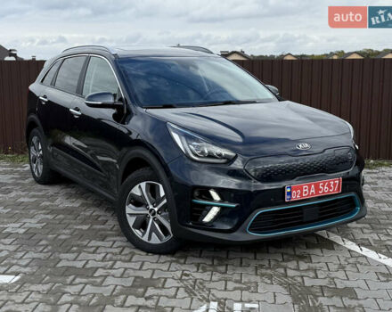 Синий Киа Niro, объемом двигателя 0 л и пробегом 149 тыс. км за 19700 $, фото 4 на Automoto.ua