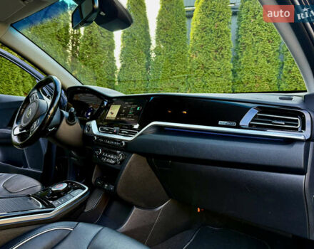 Синій Кіа Niro, об'ємом двигуна 0 л та пробігом 82 тис. км за 19999 $, фото 24 на Automoto.ua
