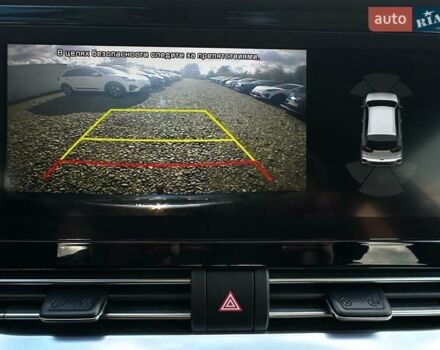 Синій Кіа Niro, об'ємом двигуна 0 л та пробігом 57 тис. км за 24700 $, фото 16 на Automoto.ua