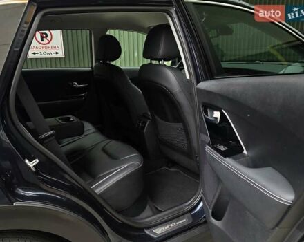 Синий Киа Niro, объемом двигателя 0 л и пробегом 139 тыс. км за 18950 $, фото 31 на Automoto.ua