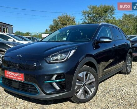 Синий Киа Niro, объемом двигателя 0 л и пробегом 45 тыс. км за 23700 $, фото 19 на Automoto.ua