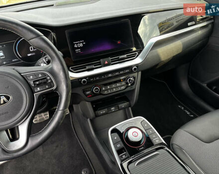 Синий Киа Niro, объемом двигателя 0 л и пробегом 46 тыс. км за 23050 $, фото 27 на Automoto.ua