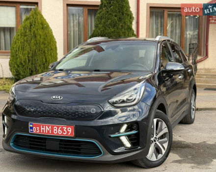 Синій Кіа Niro, об'ємом двигуна 0 л та пробігом 136 тис. км за 19350 $, фото 10 на Automoto.ua