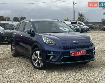 Синий Киа Niro, объемом двигателя 0 л и пробегом 60 тыс. км за 21999 $, фото 5 на Automoto.ua
