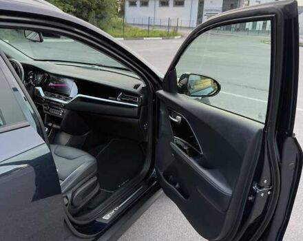 Синий Киа Niro, объемом двигателя 0 л и пробегом 64 тыс. км за 19850 $, фото 31 на Automoto.ua