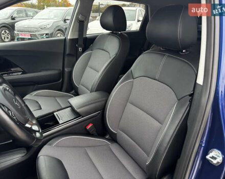 Синий Киа Niro, объемом двигателя 0 л и пробегом 60 тыс. км за 21999 $, фото 27 на Automoto.ua