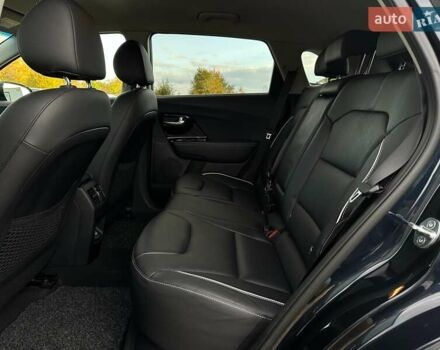 Синій Кіа Niro, об'ємом двигуна 0 л та пробігом 62 тис. км за 24600 $, фото 75 на Automoto.ua