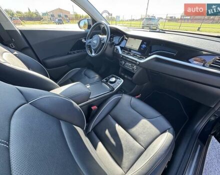 Синий Киа Niro, объемом двигателя 0 л и пробегом 104 тыс. км за 20900 $, фото 33 на Automoto.ua