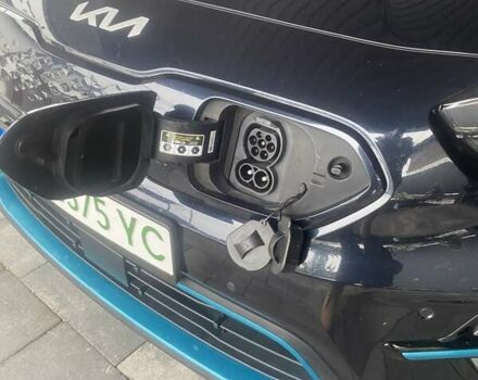 Синій Кіа Niro, об'ємом двигуна 0 л та пробігом 99 тис. км за 19000 $, фото 2 на Automoto.ua