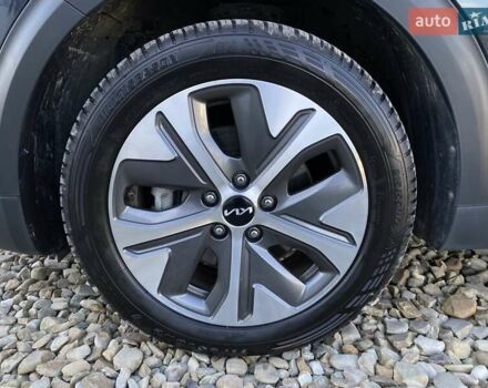Синий Киа Niro, объемом двигателя 0 л и пробегом 123 тыс. км за 20600 $, фото 23 на Automoto.ua