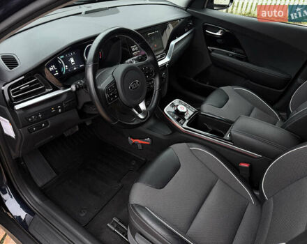 Синій Кіа Niro, об'ємом двигуна 0 л та пробігом 88 тис. км за 19750 $, фото 32 на Automoto.ua