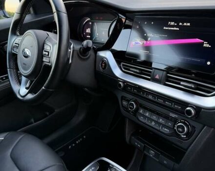 Синий Киа Niro, объемом двигателя 0 л и пробегом 64 тыс. км за 19850 $, фото 34 на Automoto.ua