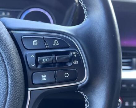 Синий Киа Niro, объемом двигателя 0 л и пробегом 112 тыс. км за 20467 $, фото 2 на Automoto.ua