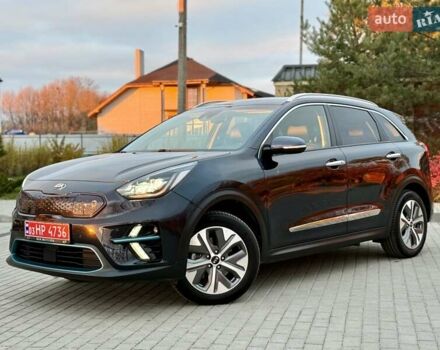 Синій Кіа Niro, об'ємом двигуна 0 л та пробігом 84 тис. км за 19450 $, фото 9 на Automoto.ua