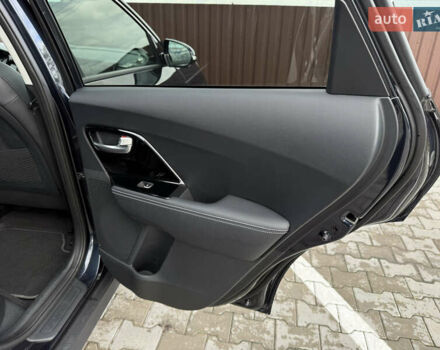 Синий Киа Niro, объемом двигателя 0 л и пробегом 149 тыс. км за 19700 $, фото 18 на Automoto.ua