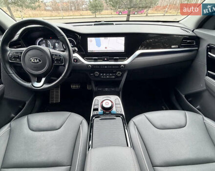 Синий Киа Niro, объемом двигателя 0 л и пробегом 64 тыс. км за 23800 $, фото 18 на Automoto.ua