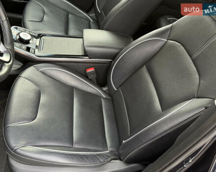 Синій Кіа Niro, об'ємом двигуна 0 л та пробігом 136 тис. км за 19350 $, фото 36 на Automoto.ua