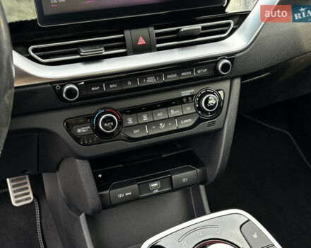 Синий Киа Niro, объемом двигателя 0 л и пробегом 46 тыс. км за 23050 $, фото 31 на Automoto.ua