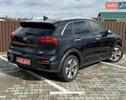 Синий Киа Niro, объемом двигателя 0 л и пробегом 149 тыс. км за 19700 $, фото 10 на Automoto.ua