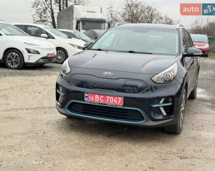 Синій Кіа Niro, об'ємом двигуна 0 л та пробігом 67 тис. км за 19000 $, фото 2 на Automoto.ua